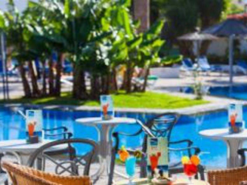 Bluesea Interpalace 4*