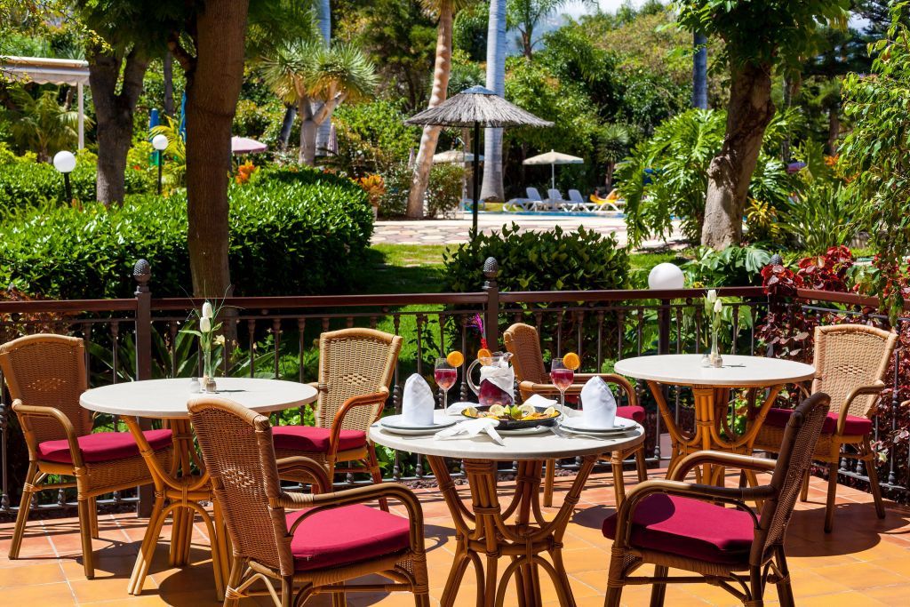 Masaru Aparthotel 3*