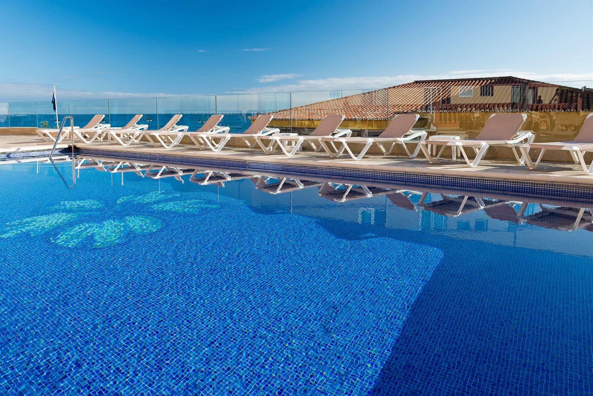 Hotelli Monopol Puerto de la Cruz (Tenerife)