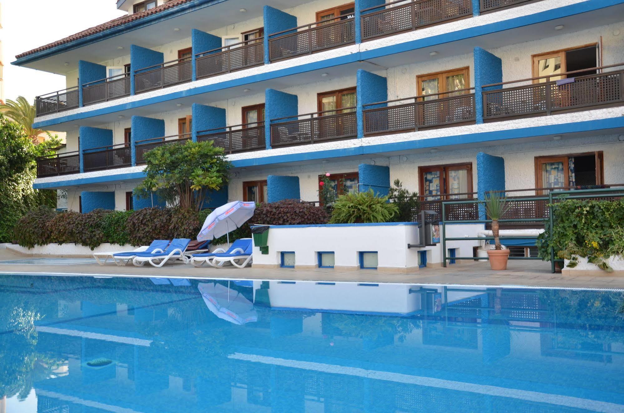 Hotel apartamentowy Pez Azul 3*