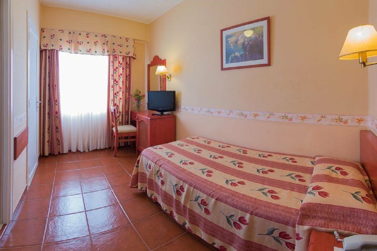 Monopol Hotelli