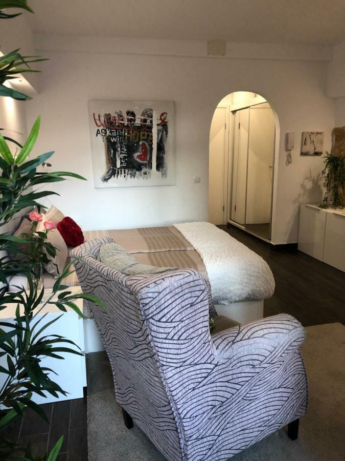 La Perla Apartment *
