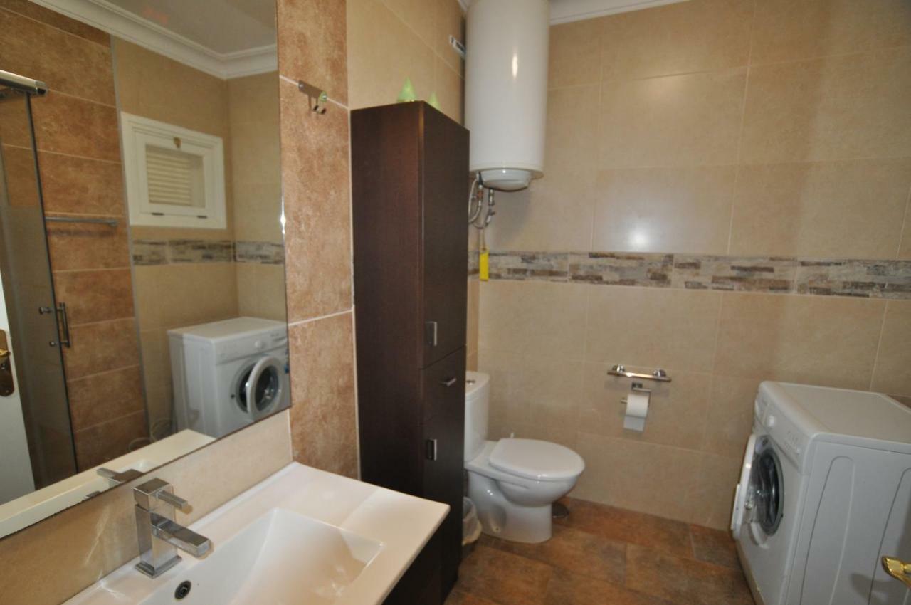 Top Terrassen Wohnungen, Direkt Am Strand, Beheizter Pool, Wifi Free, Free Parking Apartment *