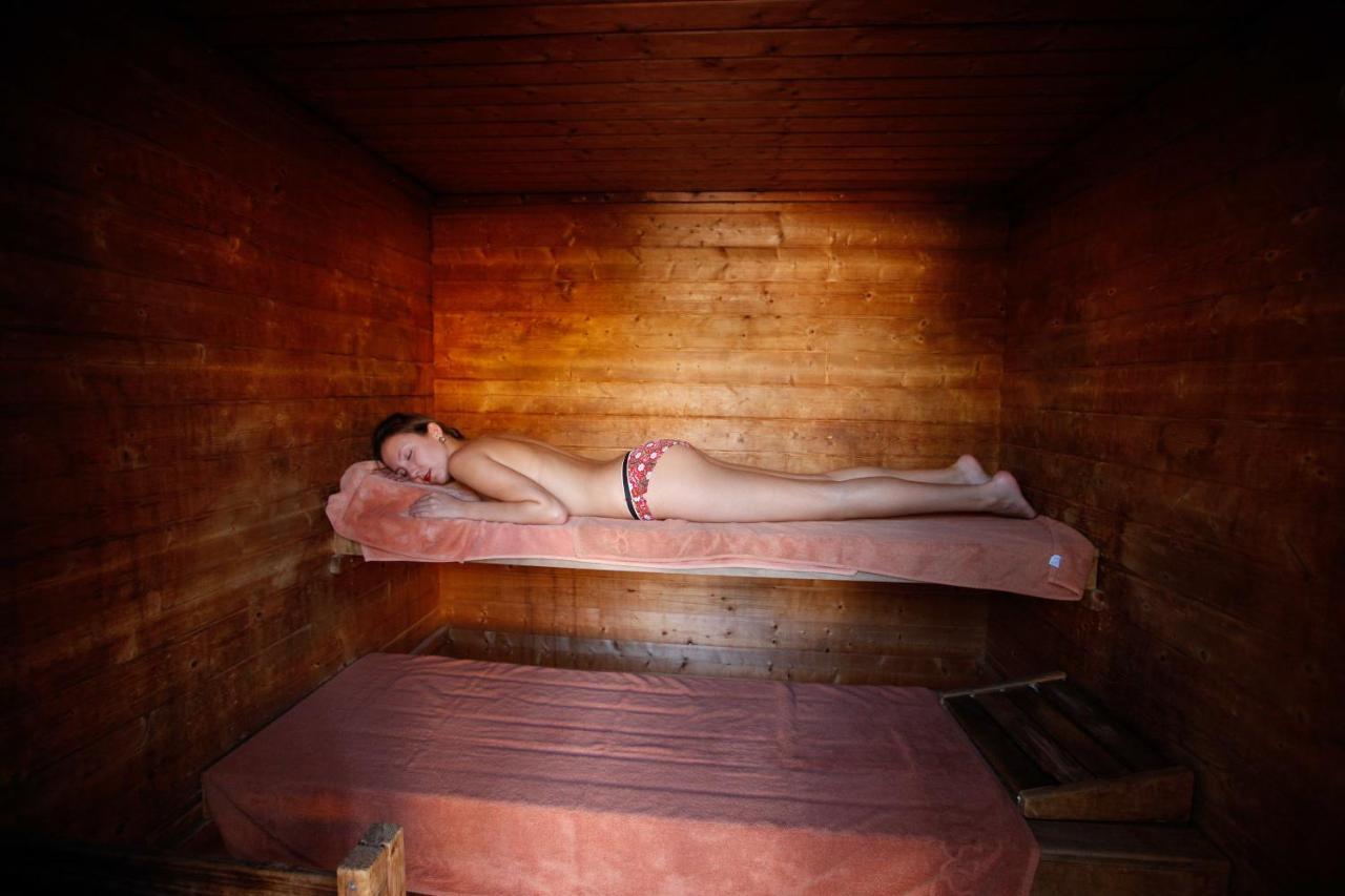 Hotelli Monopol 3*