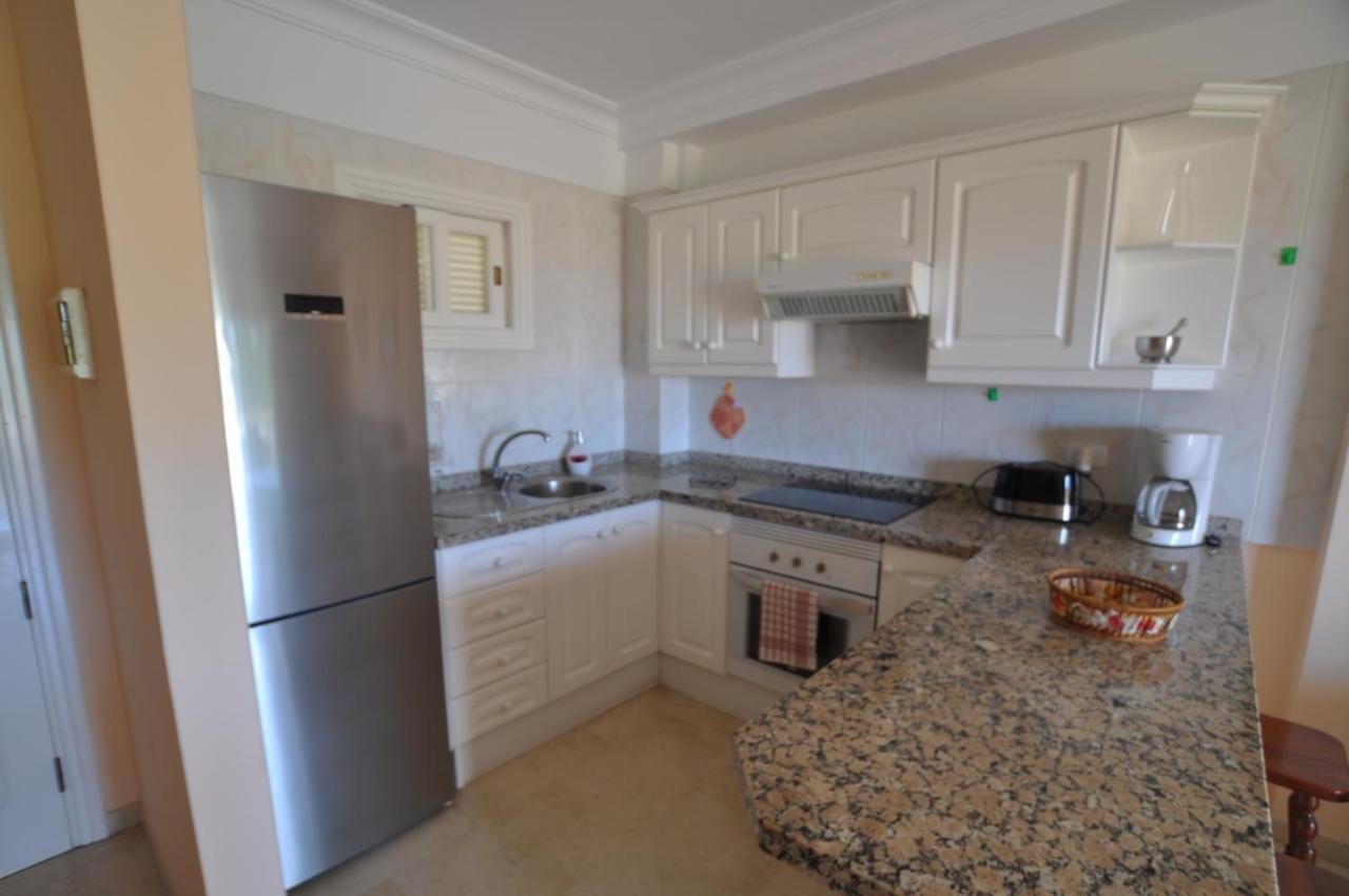 Apartment Top Terrassen Wohnungen, Direkt Am Strand, Beheizter Pool, Wifi Free, Free Parking *