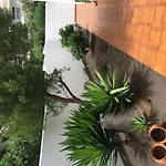 Apartamento Con Jardin Y Piscina B