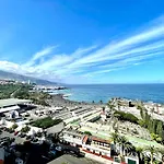 Apartment With Spectacular Views, Atlantic Ocean, Pool Y Free Wifi In All Common Areas