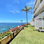 Studio With Direct View Of The Atlantic, Heated Pool, Wifi, 250 Meters To The Beach