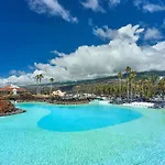 Palmeras Playa Studio: Pools, Beach, Sun & Shore