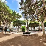 Central Plaza