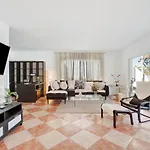 Casa Paraiso