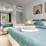 Modern Villa With Elevator, Patio Kitchen, Loro Parque View & Heated Pool