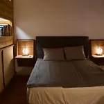 Tiny House: The Housje