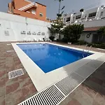 Estupendo Apartamento Con Piscina En Puerto De La Cruz