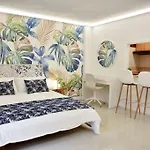 Nice Studio By The Sea