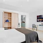 Penthouse 1400