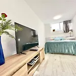Down Floor Studio In Centre City Puerto De La Cruz