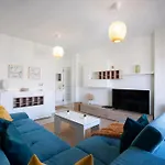 Spacious And Bright Apartment Summa Haus