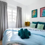 Spacious And Bright Apartment Summa Haus