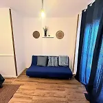 307 Valle Lu