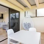 Apartamento De Lujo Con Impresionantes Vistas Al Mar Y Plataneras