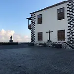 Centrico Y Coqueto Apartamento