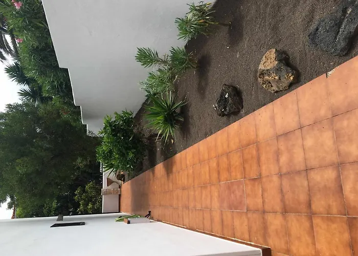 Apartamento Con Jardin Y Piscina B