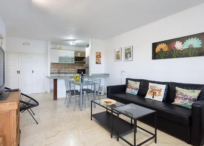 Apartment With Private Garden