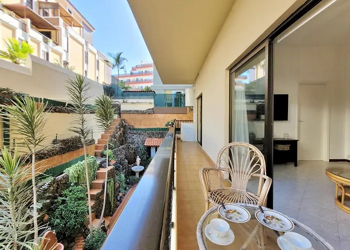 Victoria Apartment