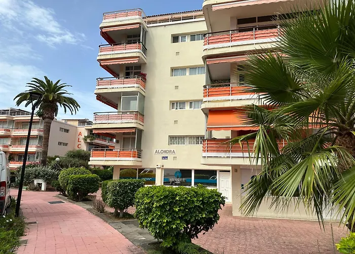 Bonito Apartamento Con Vistas