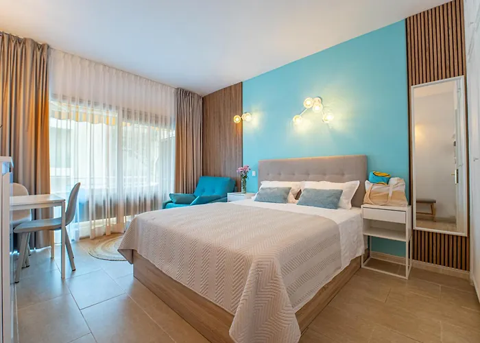 Tenerife Bahamas Residence