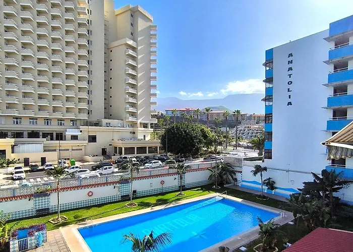 Atlantico - Pool, Ac, Parking, Close To The Beach And City Center