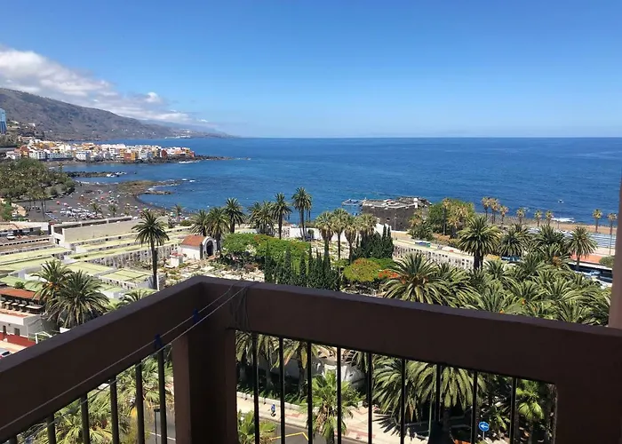 Magnificent Studio With A Terrace Overlooking The Sea!