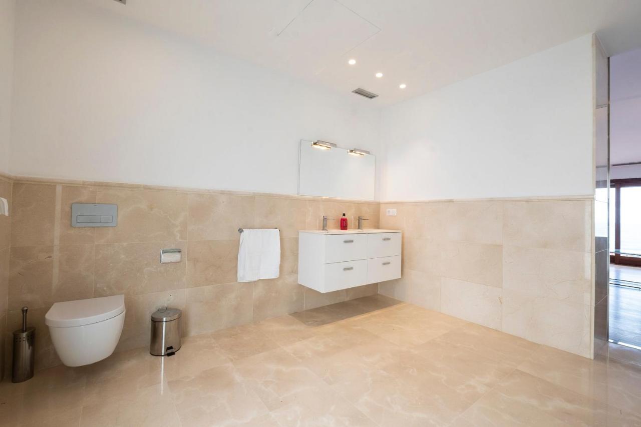 Lofts Cacatua *