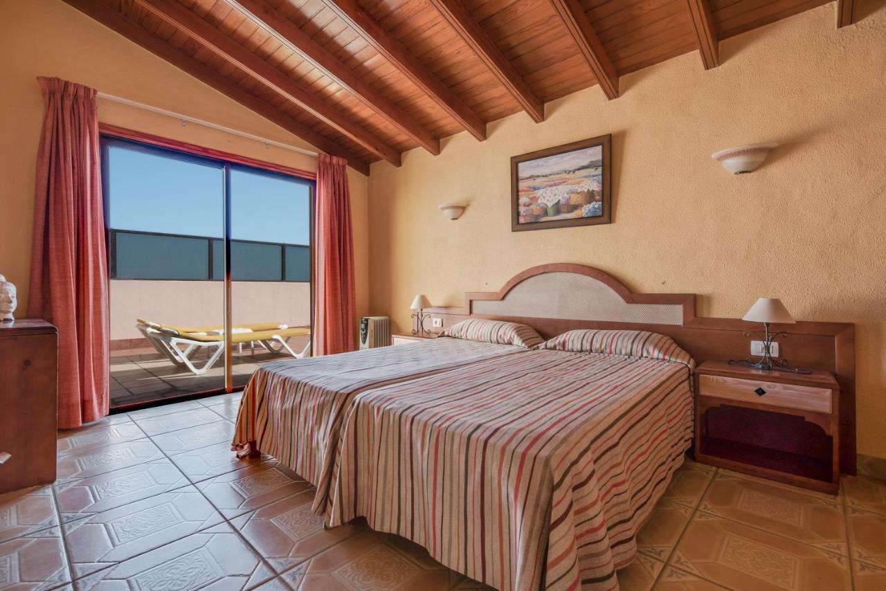 Atico Pinocho Apartment