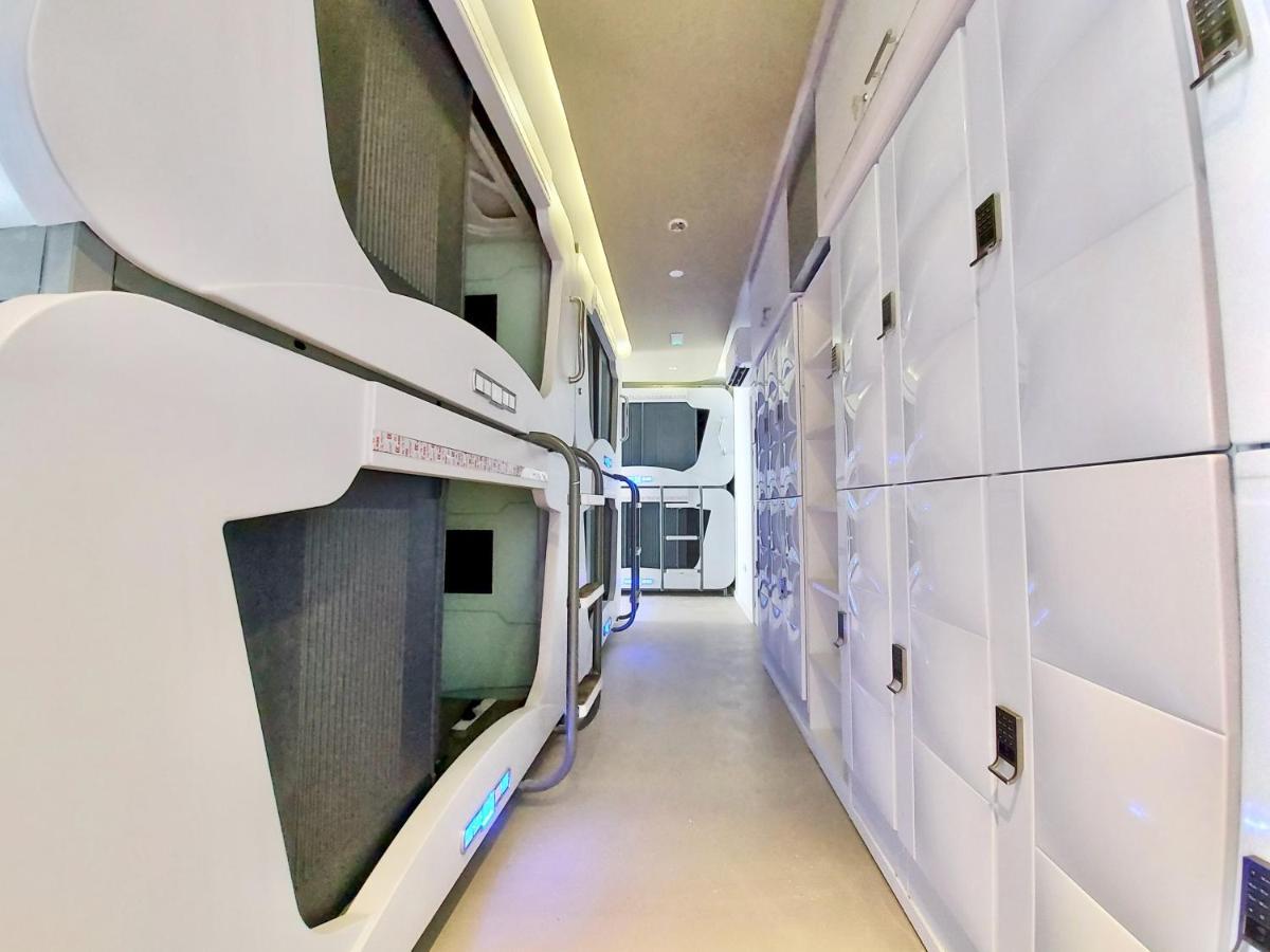 Atypicap Capsule Hotel cápsula Puerto de la Cruz (Tenerife)