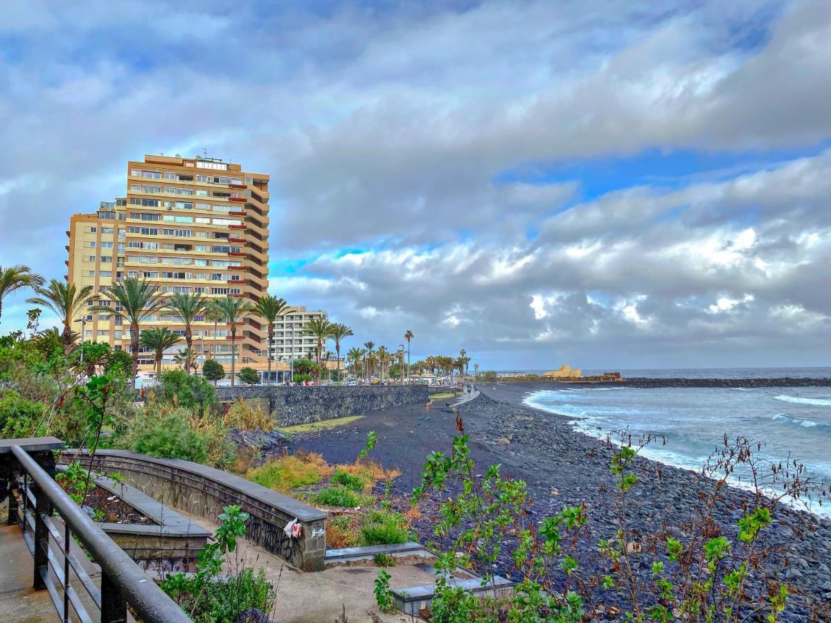 Amplio Estudio En Martianez * Puerto de la Cruz (Tenerife)