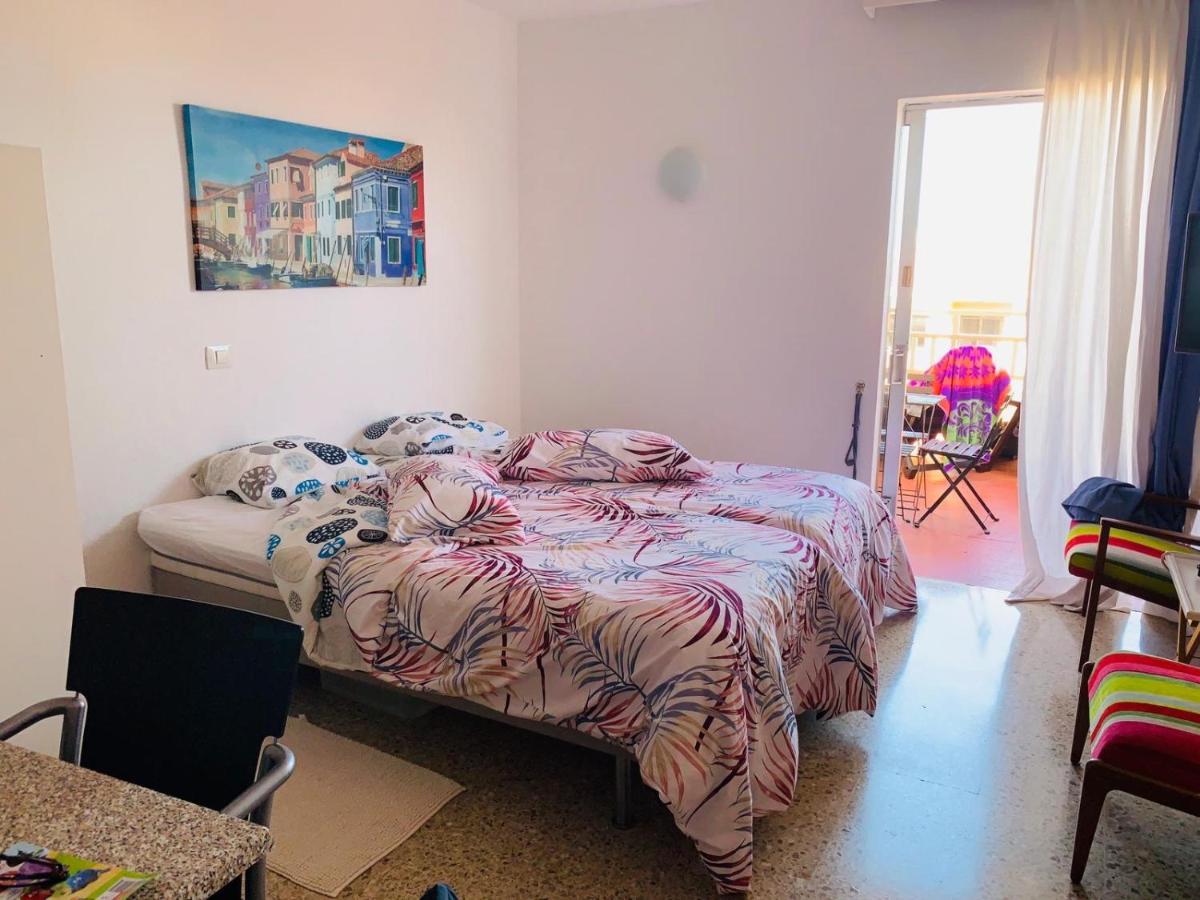 Apartamento Estudio ático Sol Y Playa Piscina *