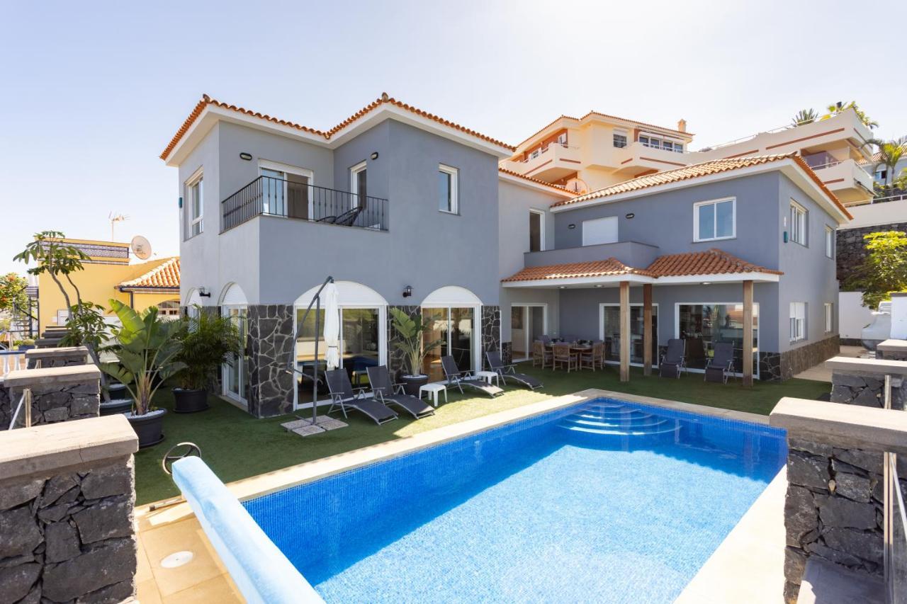 Syrah Villa *