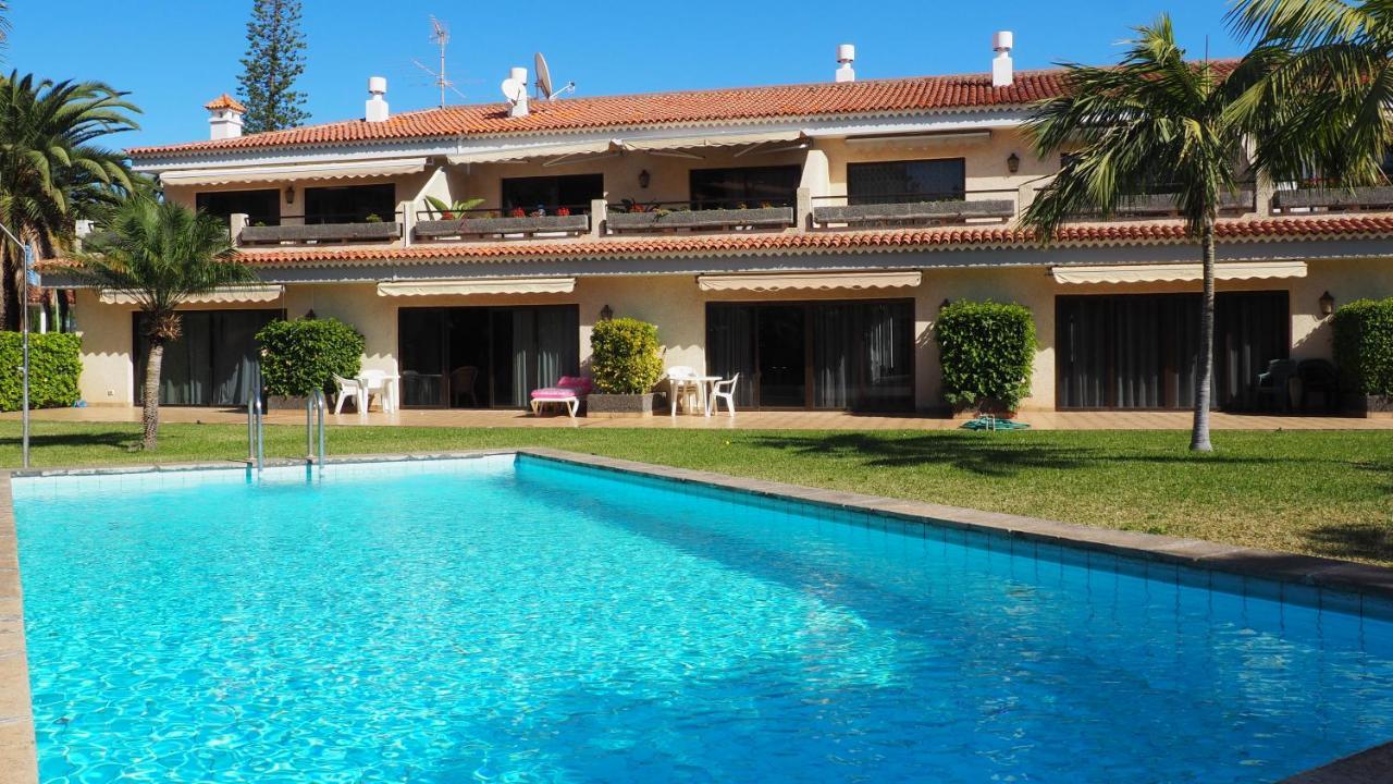 Elegant And Peaceful Aparments With Pool And Garden