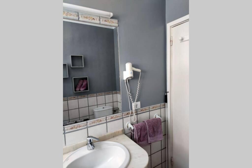 Apartment Dos & Prkn & Piscina Climatizada & Jardin - Casa Winslo