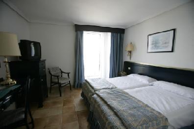 H10 Tenerife Playa Hotel 4*