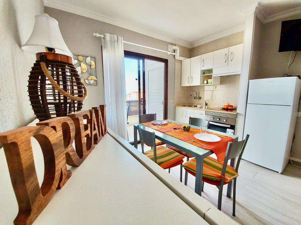 Ocean And Sun Apartment