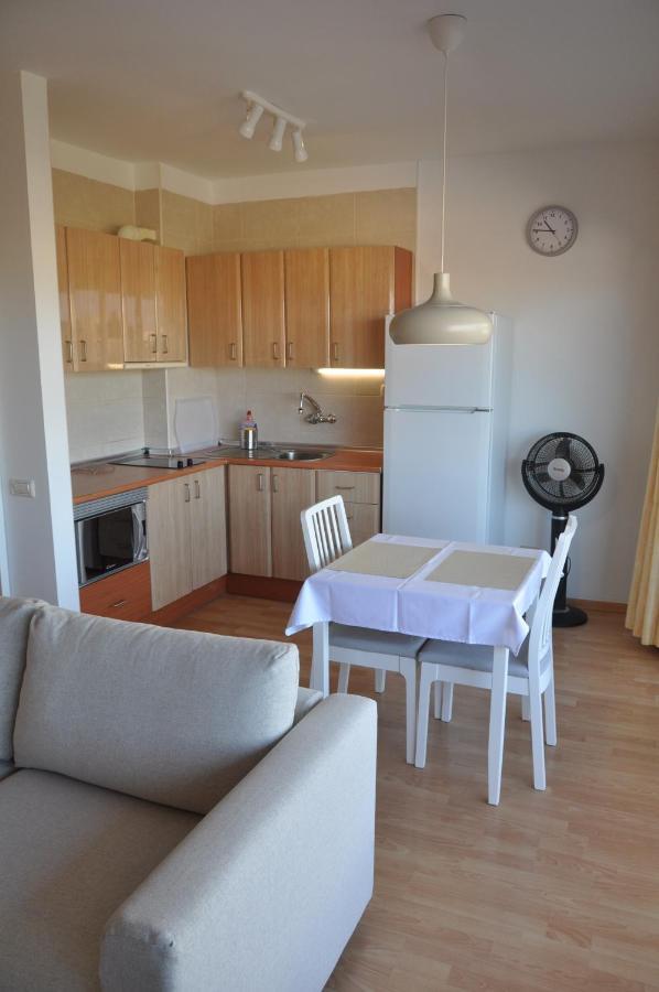 La Paz Ii Apartment