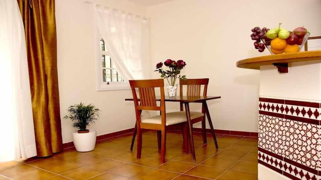 Con Jardin Y Piscina B Apartment Puerto de la Cruz (Tenerife)