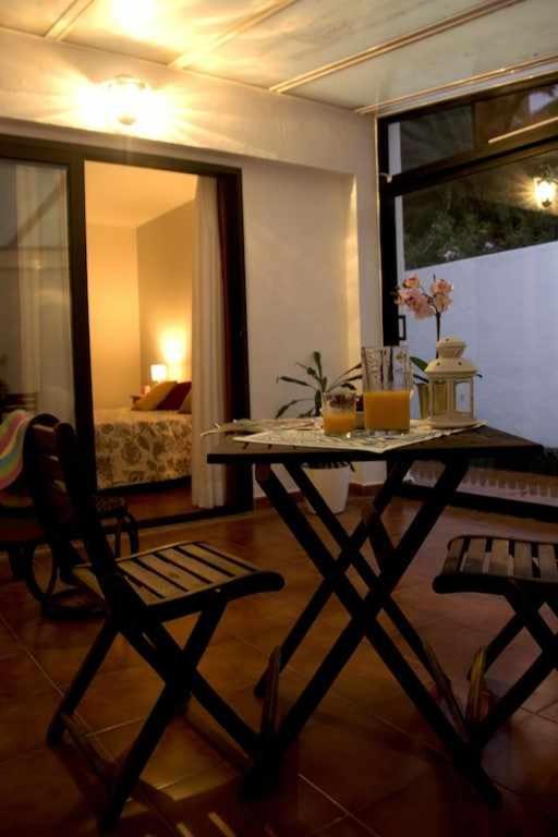 Daire Con Jardin Y Piscina B *