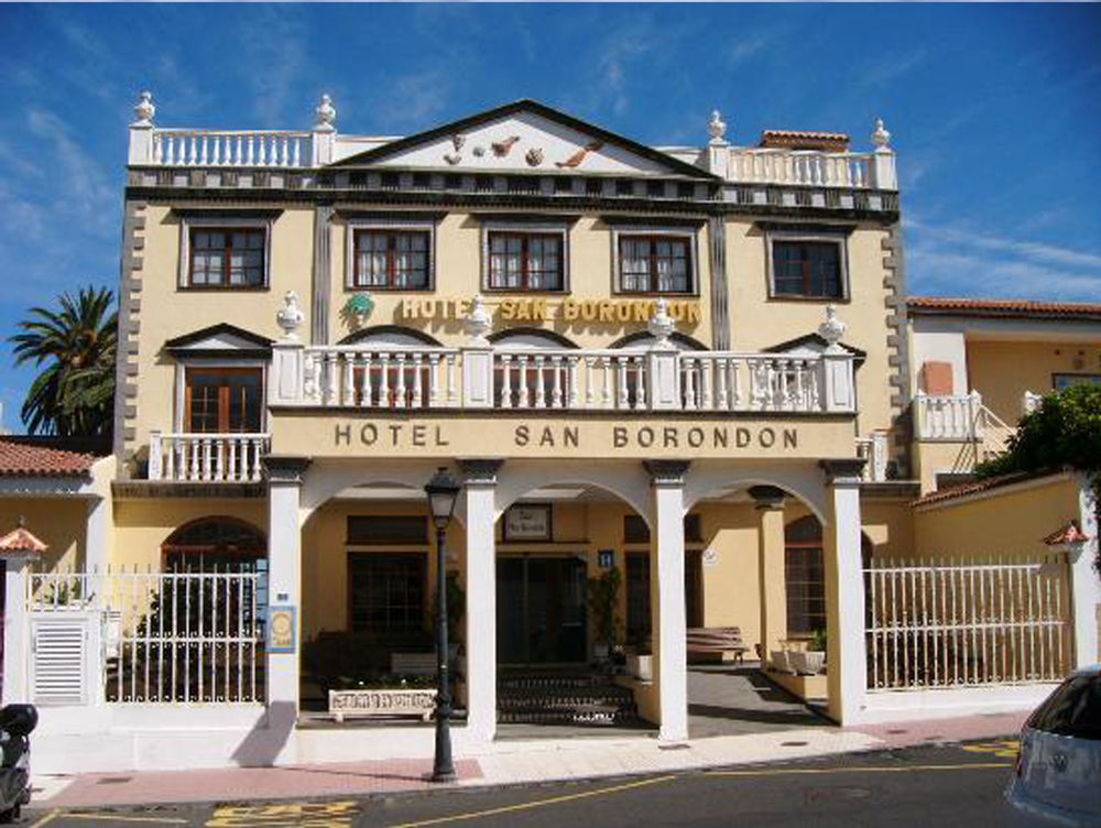 Rf San Borondon Hotel