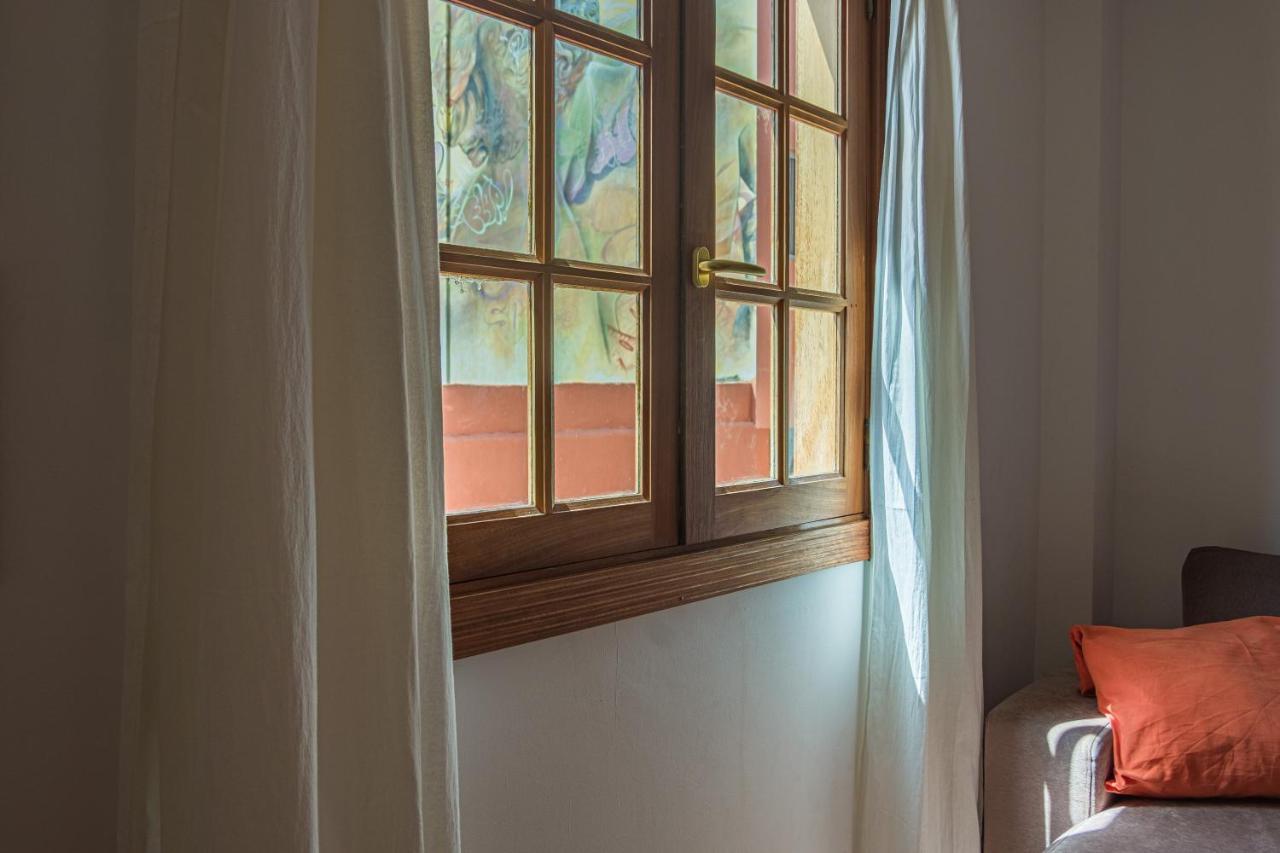 Agora - Spacious 2 Bedrooms- 2 Bathrooms *