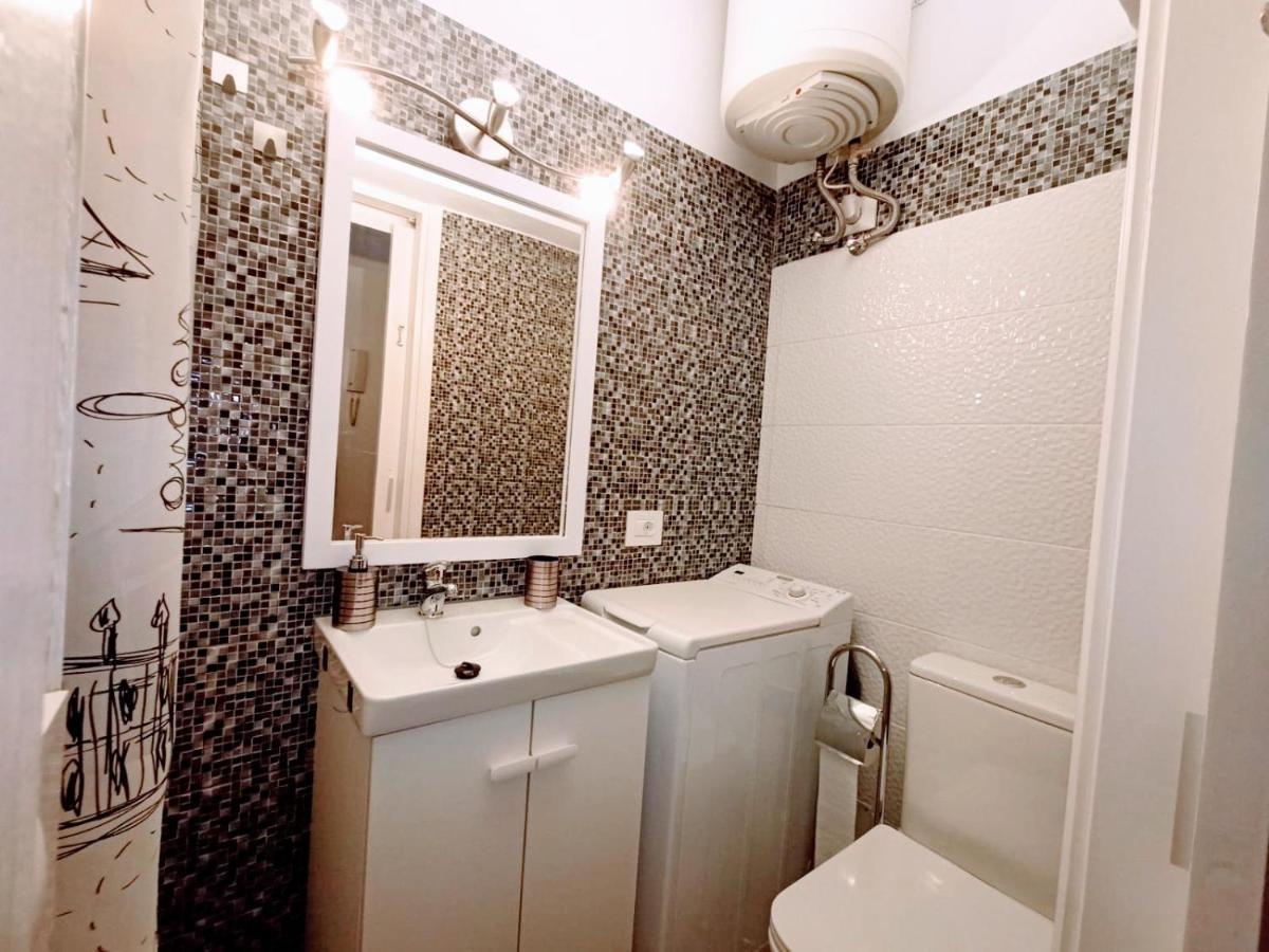 Hidalgo L-ii Apartment