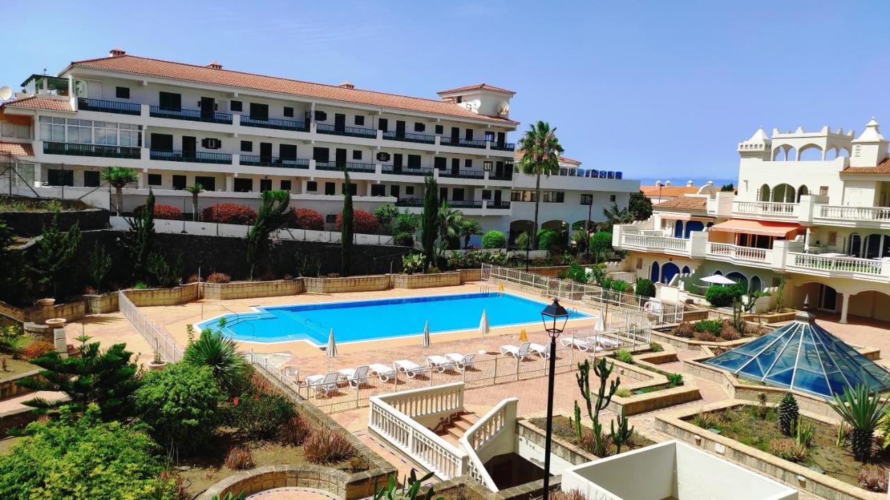 Apartamento Luxury Apartment, Comfort And Relax, Views Of The Pool